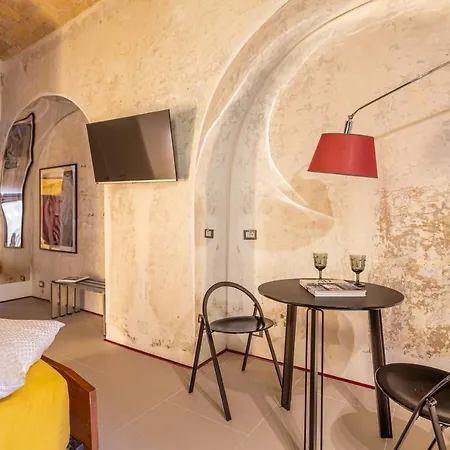 Ruins_Design Loft 150 Mt From Colosseum Exterior foto